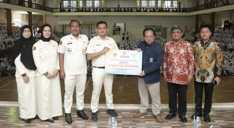 total-1-milyar-rupiah-ppi-pandeglang-terima-program-beasiswa-s1-hingga-s2-dari-universitas-primagraha